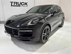Nero Usata 2019 Porsche Cayenne Turbo SUV | 71.550 € (Ottimo prezzo)