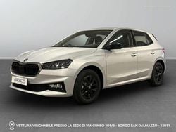 Argento brillante metallizzato Nuova 2025 Skoda Fabia Tre volumi | 20.150 € (Buon prezzo)