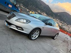 Grigio Usata 2013 Lancia Delta Due volumi | 3999 € (Buon prezzo)