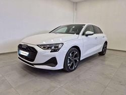 Bianco Nuova 2025 Audi A3 S-Line Tre volumi | 34.850 € (Super prezzo)