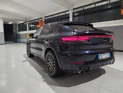 Blu Usata 2020 Porsche Cayenne SUV | 57.900 € (Cara)