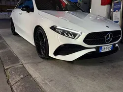 Bianco Usata 2023 Mercedes A180 AMG Line Premium Plus Tre volumi | 37.500 € (Buon prezzo)