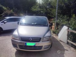 Grigio Usata 2004 Fiat Multipla Monovolume | 1700 € (Buon prezzo)