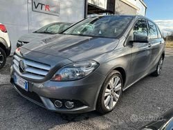 Grigio Usata 2014 Mercedes B180 Premium Monovolume | 4700 € (Super prezzo)