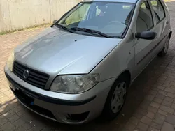 Usata 2006 Fiat Punto Dynamic Due volumi | 1200 € (Super prezzo)