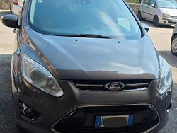 Usata 2014 Ford C-MAX Monovolume | 6000 € (Buon prezzo)