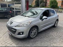 Grigio Usata 2011 Peugeot 207 Allure Due volumi | 5297 € (Cara)