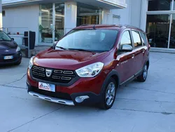 Rosso Usata 2021 Dacia Lodgy Comfort Monovolume | 11.900 € (Ottimo prezzo)