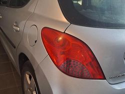 Usata 2007 Peugeot 207 | 1500 € (Ottimo prezzo)
