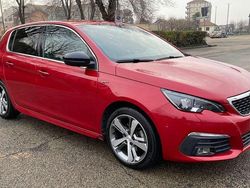 Rosso Usata 2021 Peugeot 308 GT-line Tre volumi | 15.500 € (Buon prezzo)