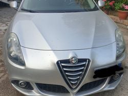 Argento Usata 2014 Alfa Romeo Giulietta Due volumi | 6000 € (Ottimo prezzo)