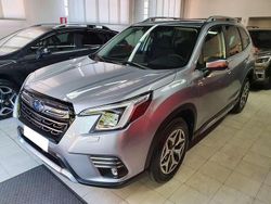 Grigio Usata 2022 Subaru Forester Style SUV | 26.800 € (Buon prezzo)