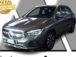 Argento Usata 2020 Mercedes GLA250 Business SUV | 27.900 € (Buon prezzo)