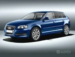 Grigio Usata 2012 Audi A3 Attraction Tre volumi | 9100 € (Buon prezzo)