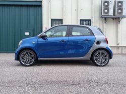 Blauw Gebruikt 2018 Smart ForFour Brabus Hatchback | 12.999 € (Eerlijke prijs)