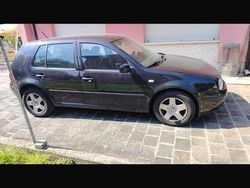 Usata 2002 VW Golf IV Tre volumi | 2000 € (Ottimo prezzo)