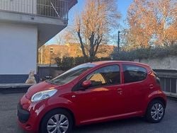 Rosso Usata 2009 Citroën C1 Due volumi | 2900 € (Buon prezzo)