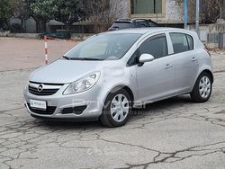 Grigio Usata 2008 Opel Corsa Club Tre volumi | 3300 € (Buon prezzo)