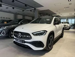 Bianco Usata 2021 Mercedes GLA200 AMG SUV | 34.990 € (Molto cara)