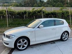 Bianco Usata 2011 BMW 120 Due volumi | 8500 € (Ottimo prezzo)