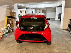 Rosso Usata 2021 Toyota Aygo Due volumi | 10.000 € (Ottimo prezzo)