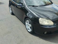 Nero Usata 2007 VW Golf V Due volumi | 3500 € (Buon prezzo)