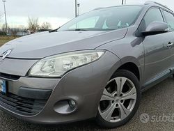 Grigio Usata 2010 Renault Mégane GrandTour Station wagon | 3299 € (Ottimo prezzo)