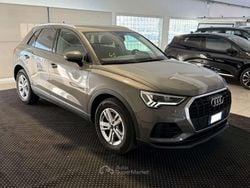 Grigio metallizzato Usata 2022 Audi Q3 Business SUV | 27.900 € (Buon prezzo)