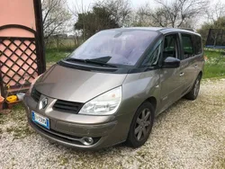 Oro Usata 2011 Renault Grand Espace Monovolume | 4800 €