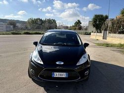 Other Usata 2010 Ford Fiesta Titanium Tre volumi | 3500 € (Buon prezzo)