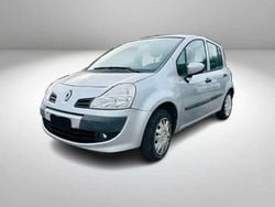 Argento Usata 2009 Renault Grand Modus Dynamique Monovolume | 5900 € (Buon prezzo)