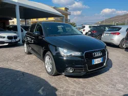 Nero Usata 2014 Audi A1 Attraction Due volumi | 10.200 € (Buon prezzo)