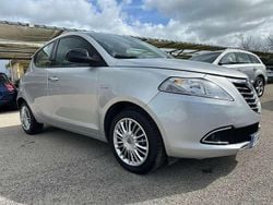 Grigio Usata 2013 Lancia Ypsilon Gold Due volumi | 6800 € (Buon prezzo)