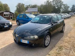Usata 2006 Alfa Romeo 147 Due volumi | 2500 € (Buon prezzo)