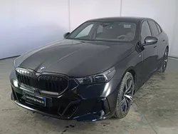 Usata 2024 BMW 520 Comfort Edition Tre volumi | 59.900 € (Buon prezzo)