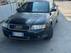 Blu Usata 2004 Audi A4 Station wagon | 1500 € (Super prezzo)