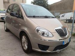 Giallo Usata 2012 Lancia Musa Monovolume | 4890 € (Buon prezzo)