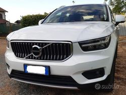 Bianco Usata 2021 Volvo XC40 SUV | 28.500 € (Molto cara)