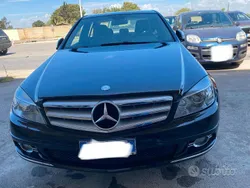 Usata 2007 Mercedes C220 Avantgarde Tre volumi | 10.000 €