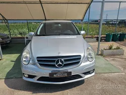 Argento Usata 2009 Mercedes R320 Monovolume | 8350 € (Buon prezzo)