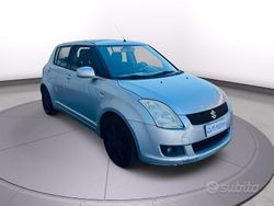 Grigio Usata 2008 Suzuki Swift Tre volumi | 1999 € (Ottimo prezzo)
