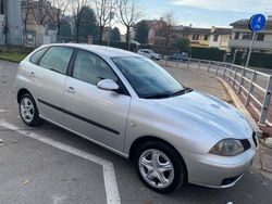 Argento Usata 2004 Seat Ibiza Reference Tre volumi | 2100 € (Buon prezzo)