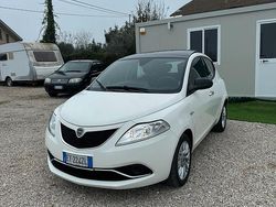 Bianco Usata 2015 Lancia Ypsilon S Due volumi | 8900 € (Buon prezzo)