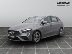 Grigio Usata 2023 Mercedes B180 Advanced Plus Monovolume | 31.500 € (Cara)