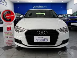 Bianco Usata 2018 Audi A3 Business Tre volumi | 18.500 € (Buon prezzo)