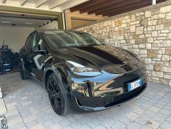 Nero Usata 2022 Tesla Model Y RWD SUV | 35.000 € (Cara)