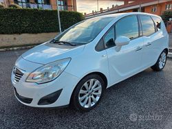 Bianco Usata 2011 Opel Meriva Monovolume | 3800 € (Buon prezzo)