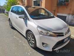 Usata 2013 Toyota Verso Style Monovolume | 5000 € (Buon prezzo)