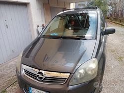 Usata 2011 Opel Zafira Monovolume | 2500 €