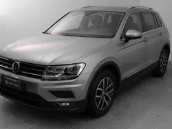 Grigio scuro metallizzato Usata 2019 VW Tiguan Business SUV | 21.900 € (Molto cara)